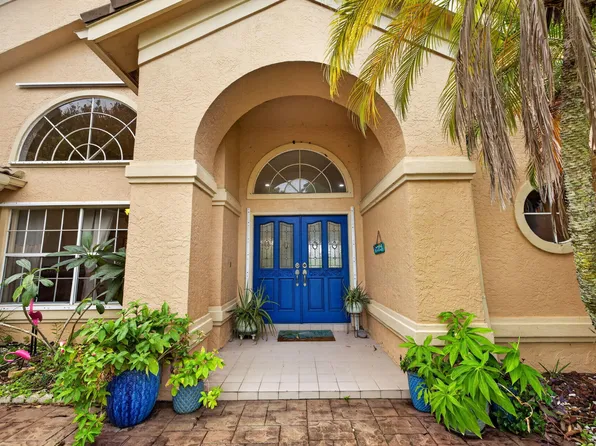 1306 SW COTTONWOOD Cove, Port St Lucie, FL 34986