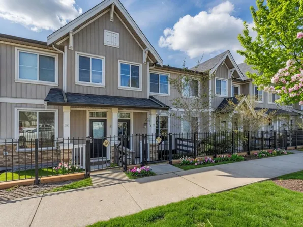 31032 Westridge Pl #37, Abbotsford, BC V2T 0C6