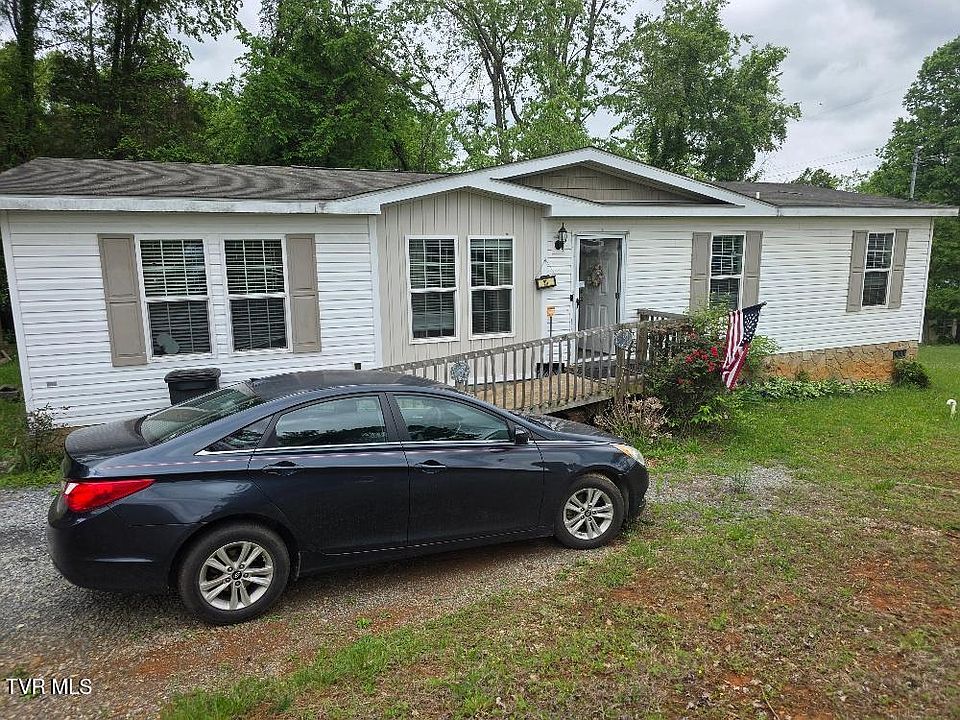 1st image of 311 Lakeview Cir