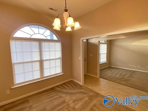 5th image of 101 Summerford Ln