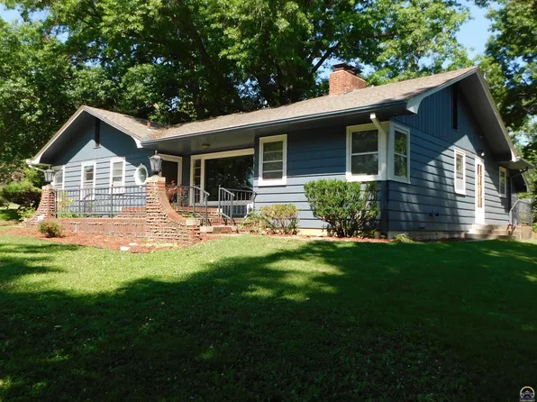 2535 SW Granthurst Ave, Topeka, KS 66611