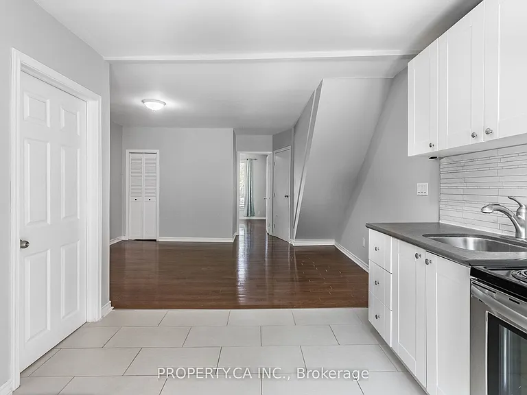 285 Bartlett Ave #MAIN — Photo 4