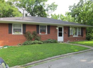 107 Lilac Dr, Berea, KY 40403