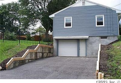 3rd image of 201 Fairdale Ave