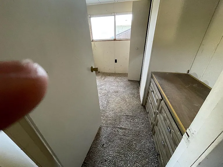 56 Lincoln Ave — Photo 16