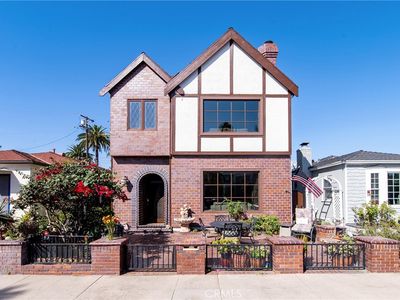 241 Pomona Ave, Long Beach, CA, 90803