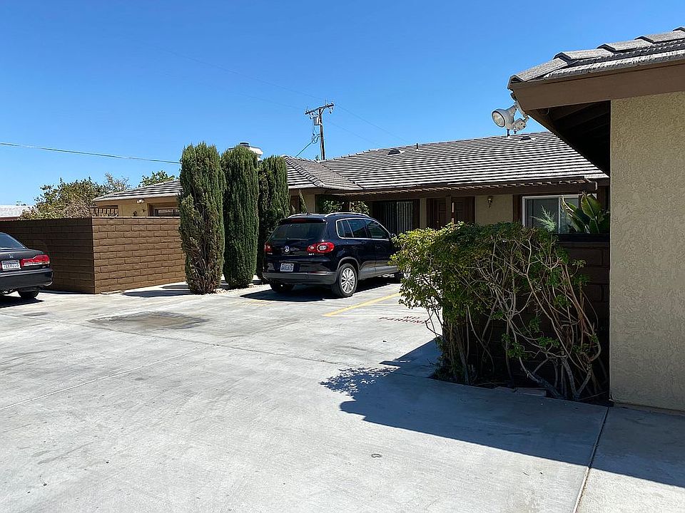 2nd image of 33140 Cathedral Canyon Dr