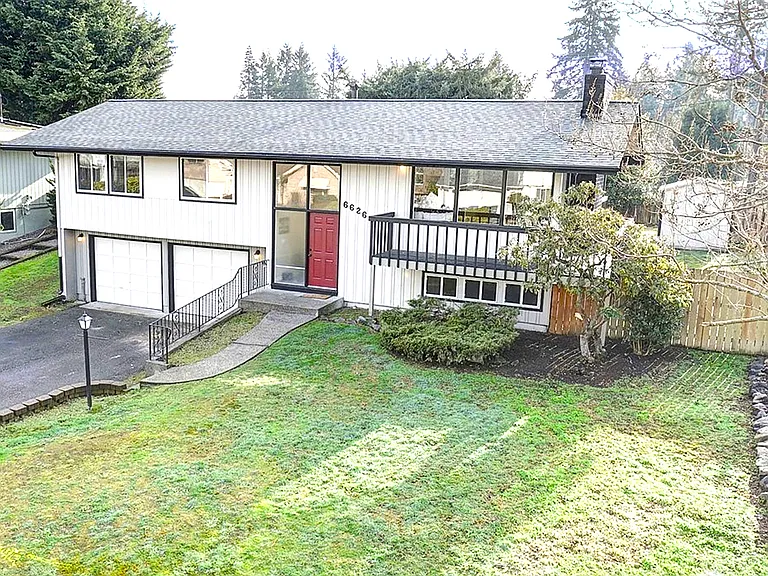 6626 80th St SW — Photo 1