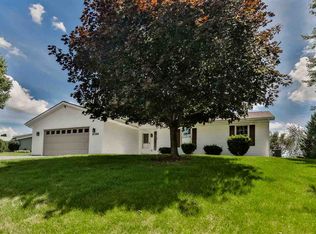 9766 Redfield, Roscoe, IL 61073