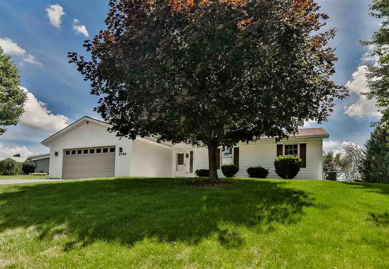 9766 Redfield photo 1
