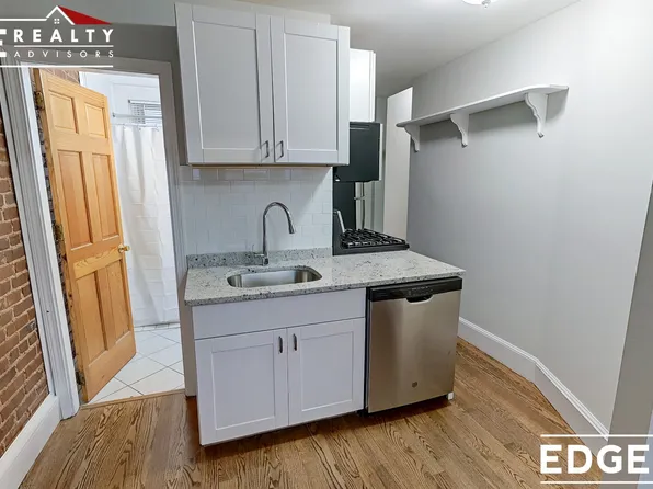 1 Linden St #3, Allston, MA 02134