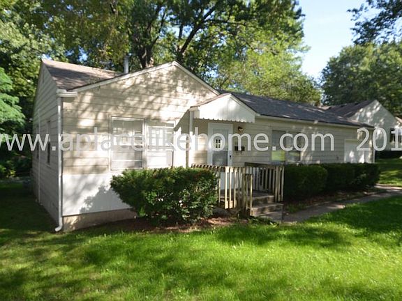 2nd image of 8812 E 72nd St