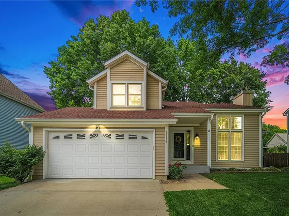 1414 E 153rd Ter, Olathe, KS 66062