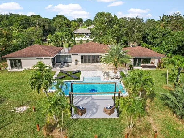 19450 SW 234th St, Homestead, FL 33031