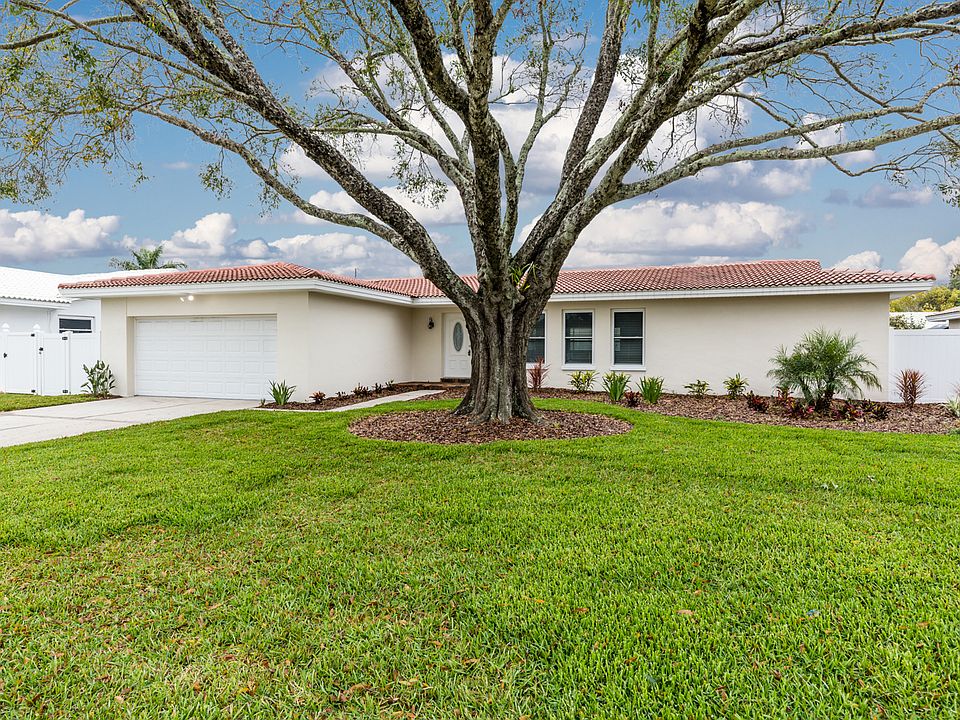 1st image of 2162 Waterside Dr