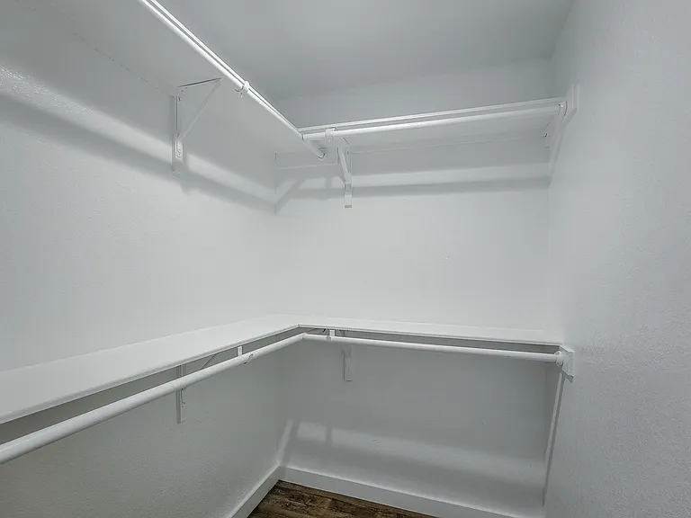 Belcara Luxury Townhomes Closet