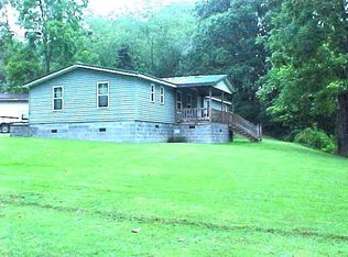 108 Capri St, Falls Mills, VA 24613