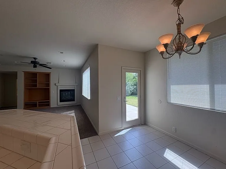 3531 Santiago Ave — Photo 14