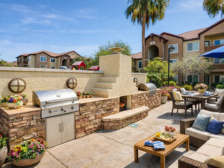 Tierra Pointe Apartments — Photo 19