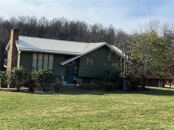 671 York Run Rd, Smithfield, PA 15478