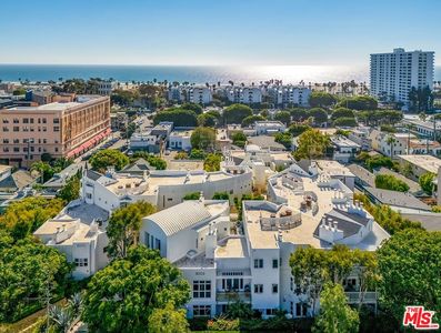 3002 3rd St Unit 203, Santa Monica, CA, 90405