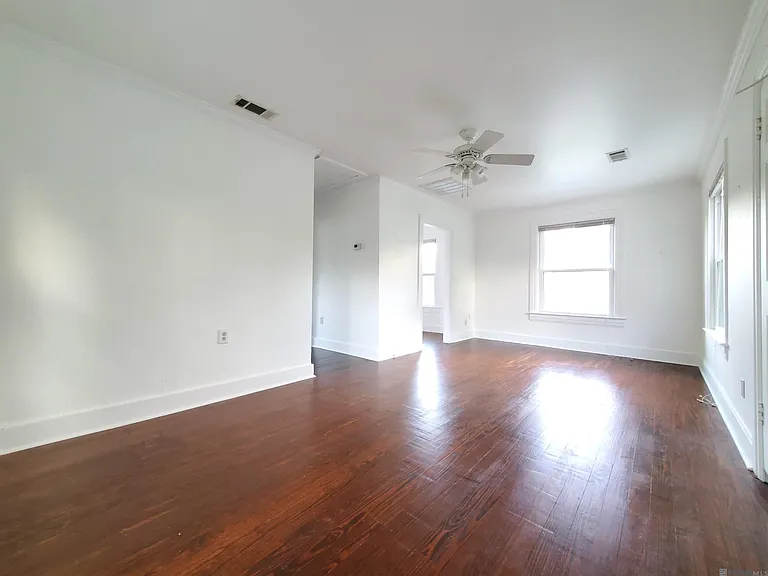 2166 Oleander St — Photo 4