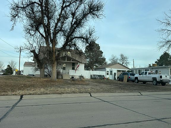 2nd image of 490 4th St