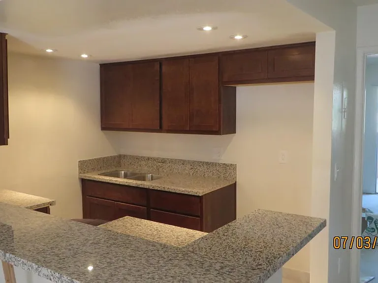 1205 N Ross St #3 — Photo 8
