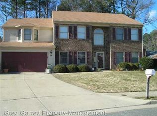 20 Ridge Lake Dr, Hampton, VA 23666