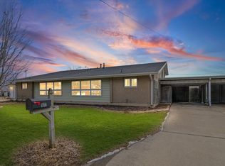 1612 Golfview Rd, Rantoul, IL 61866