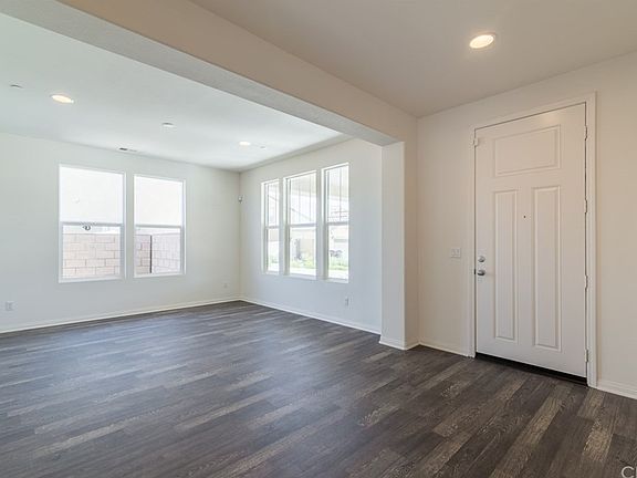 3rd image of 31415 Gavino Ct