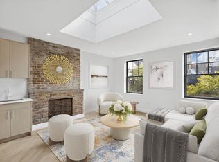 20 Aitken Pl #A, Brooklyn, NY 11201