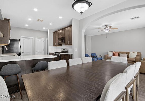 5th image of 1649 W LACEWOOD Place