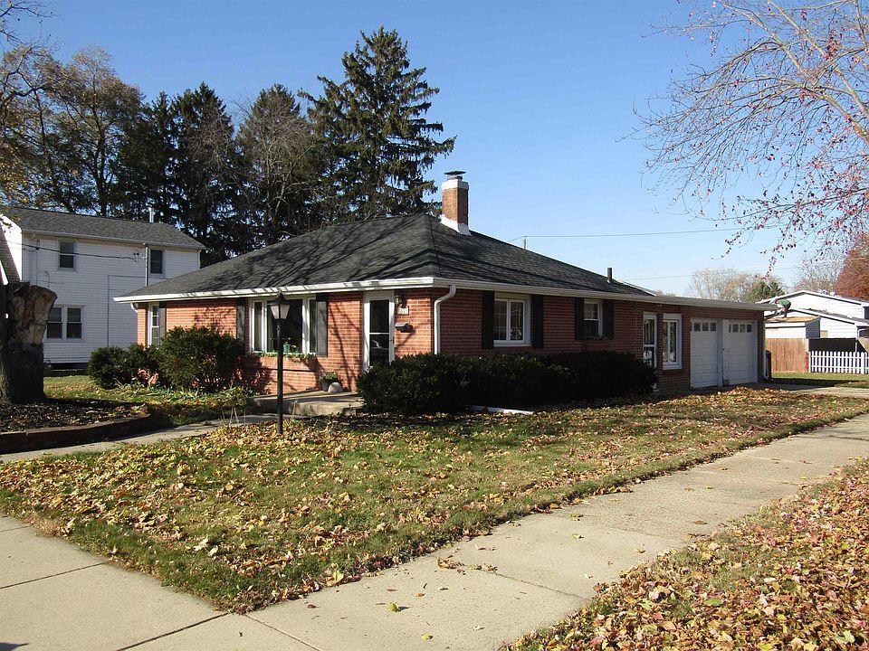 1st image of 873 Benton Ave