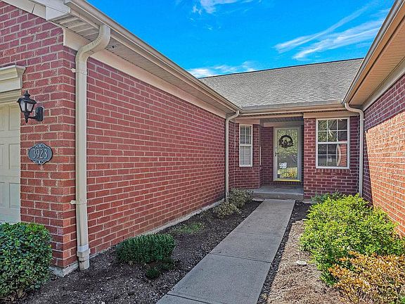 2nd image of 3923 Olde Savannah Dr
