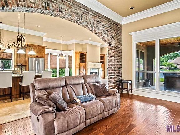 4th image of 17639 Lake Vista Dr