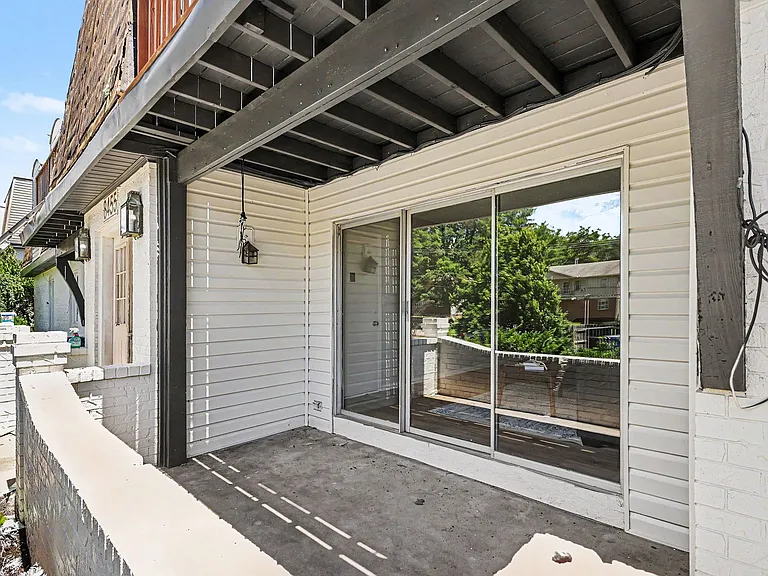 Heatherwood Apartments — Photo 7