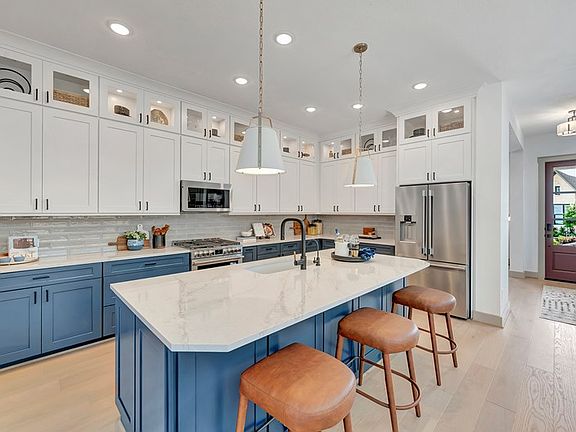 The Gunderson - Kitchen