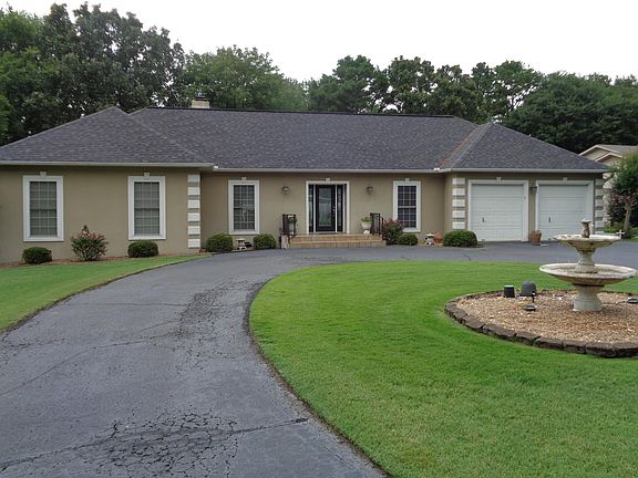 3rd image of 107 Pine Shore Ln