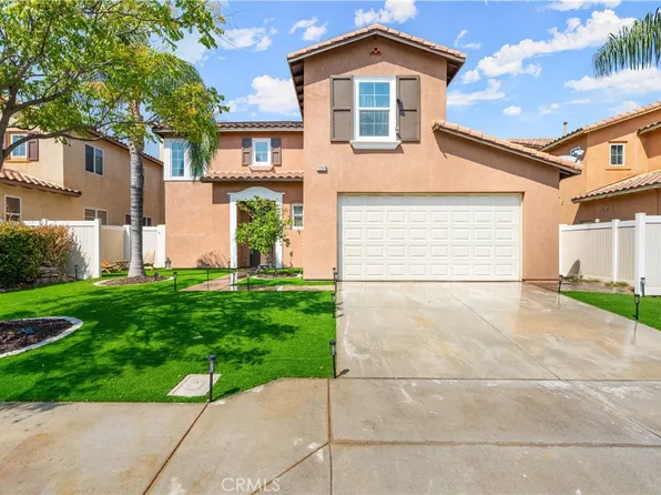 1204 Reisling Dr, Perris, CA 92571