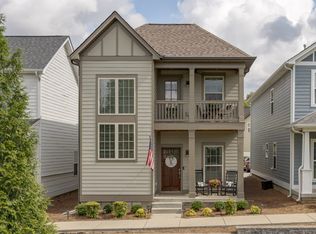 7392 Old Harding Pike, Nashville, TN 37221