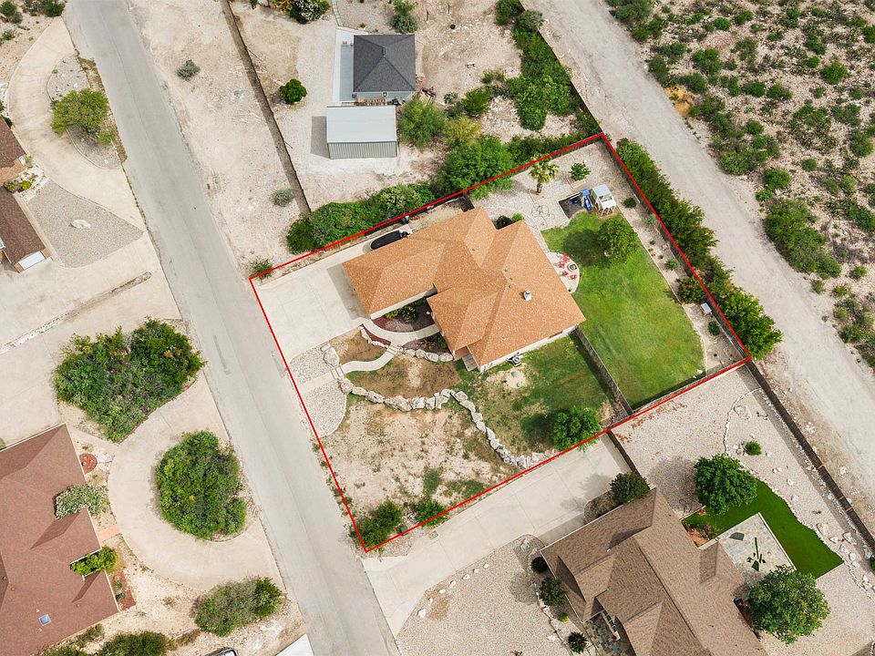 1st image of 105 La Paloma Dr