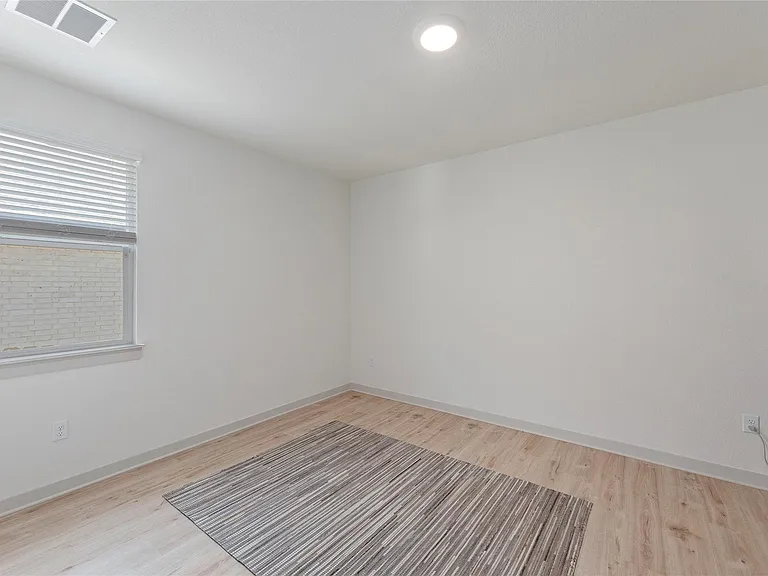 4460 Wilder Farm Ln — Photo 23