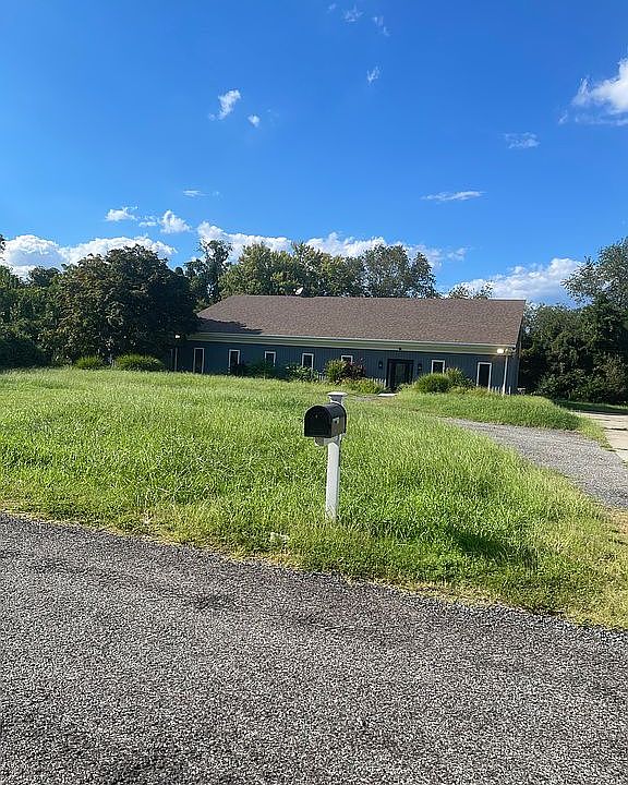 1st image of 20 Betts Rd