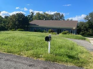 20 Betts Rd, Stafford, VA 22554