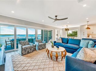 2405 Avenue A, Bradenton Beach, FL 34217