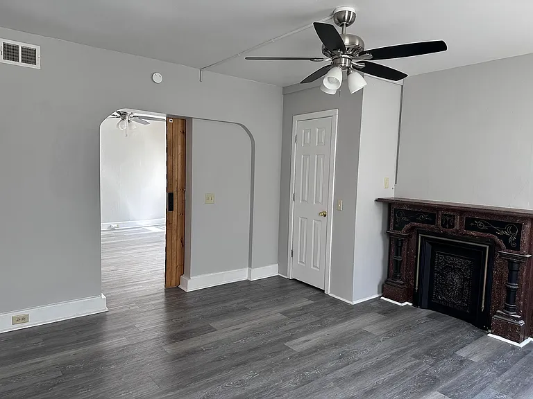 73 Albany Ave #1 — Photo 6