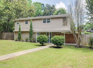 103 Woodlark Cir, Carriere, MS 39426