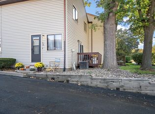 1405 E Vernon Ave APT 13, Normal, IL 61761