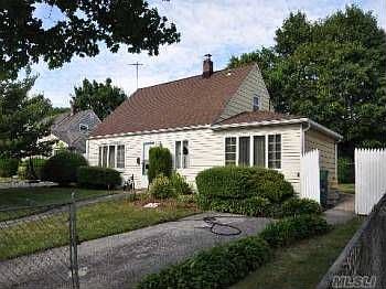 1st image of 35 Vista Ln
